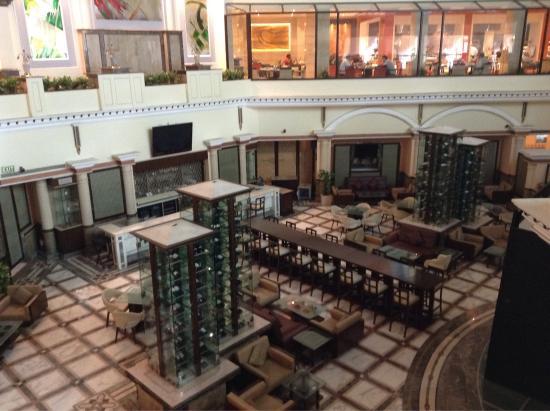 Atrium Bar Surya New Delhi